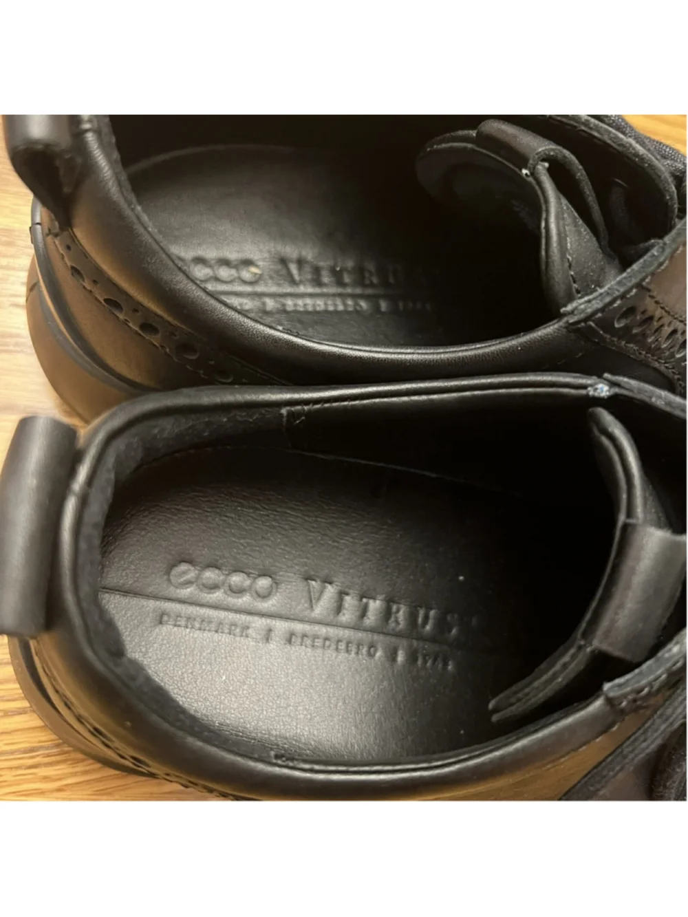 ECCO Vitrus Wing Tip Tie Oxford Men's Dress Shoes Leather Euro 41 US 7